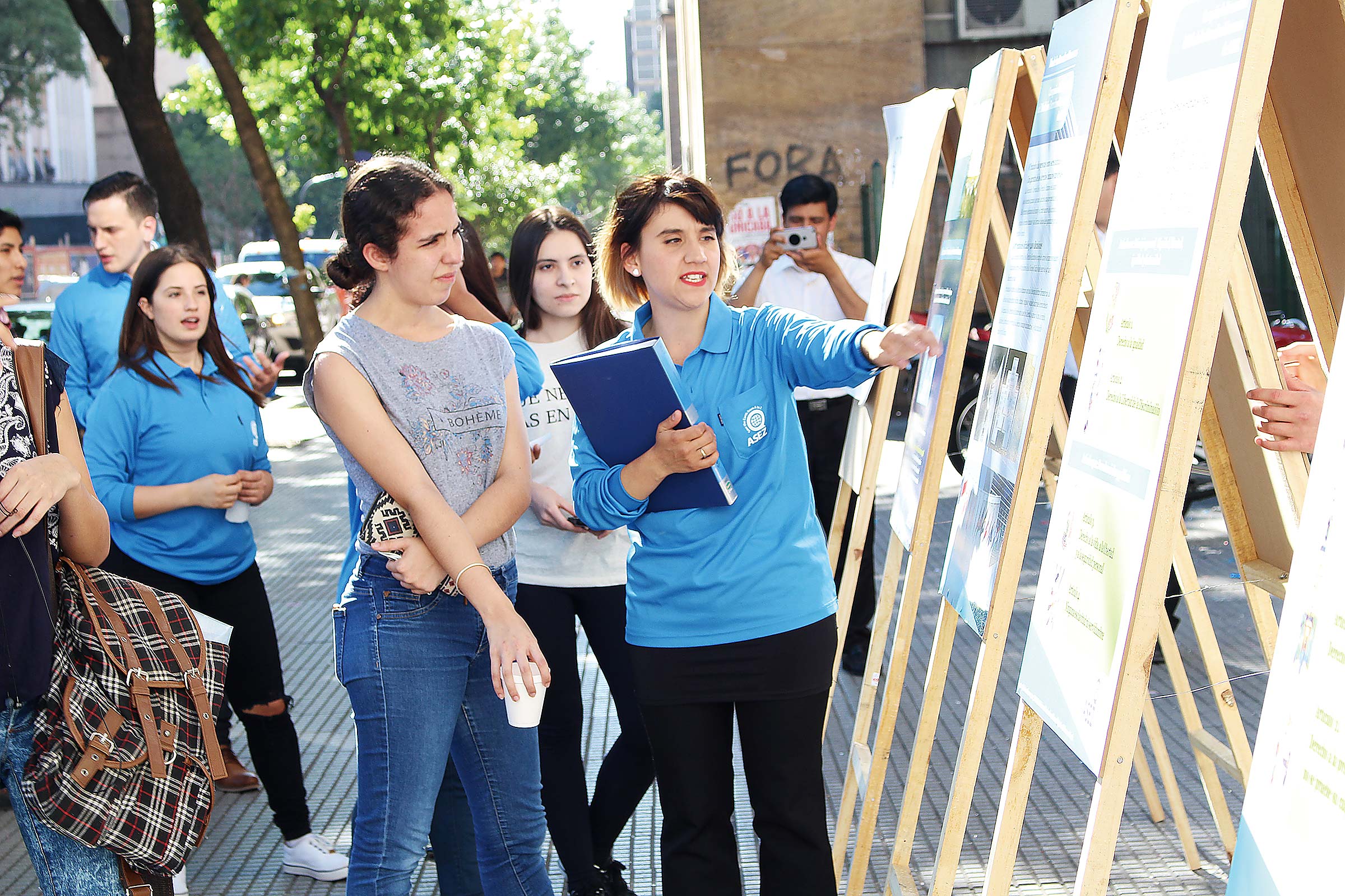 Student rights. Importance of volunteering for Society.